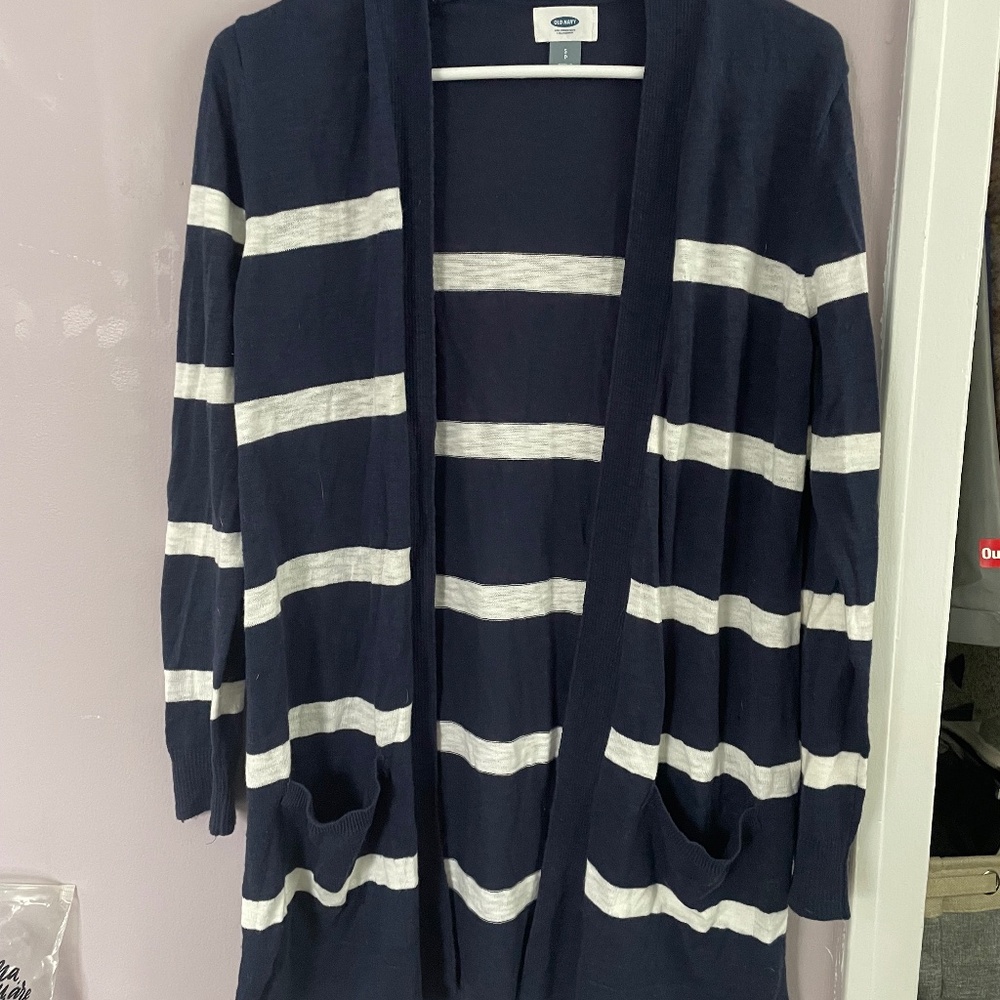 Old navy lightweight cardigan (no buttons) small